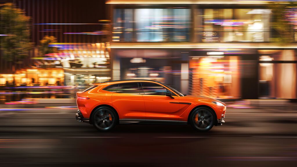Header Image orange DBX707 April 2024