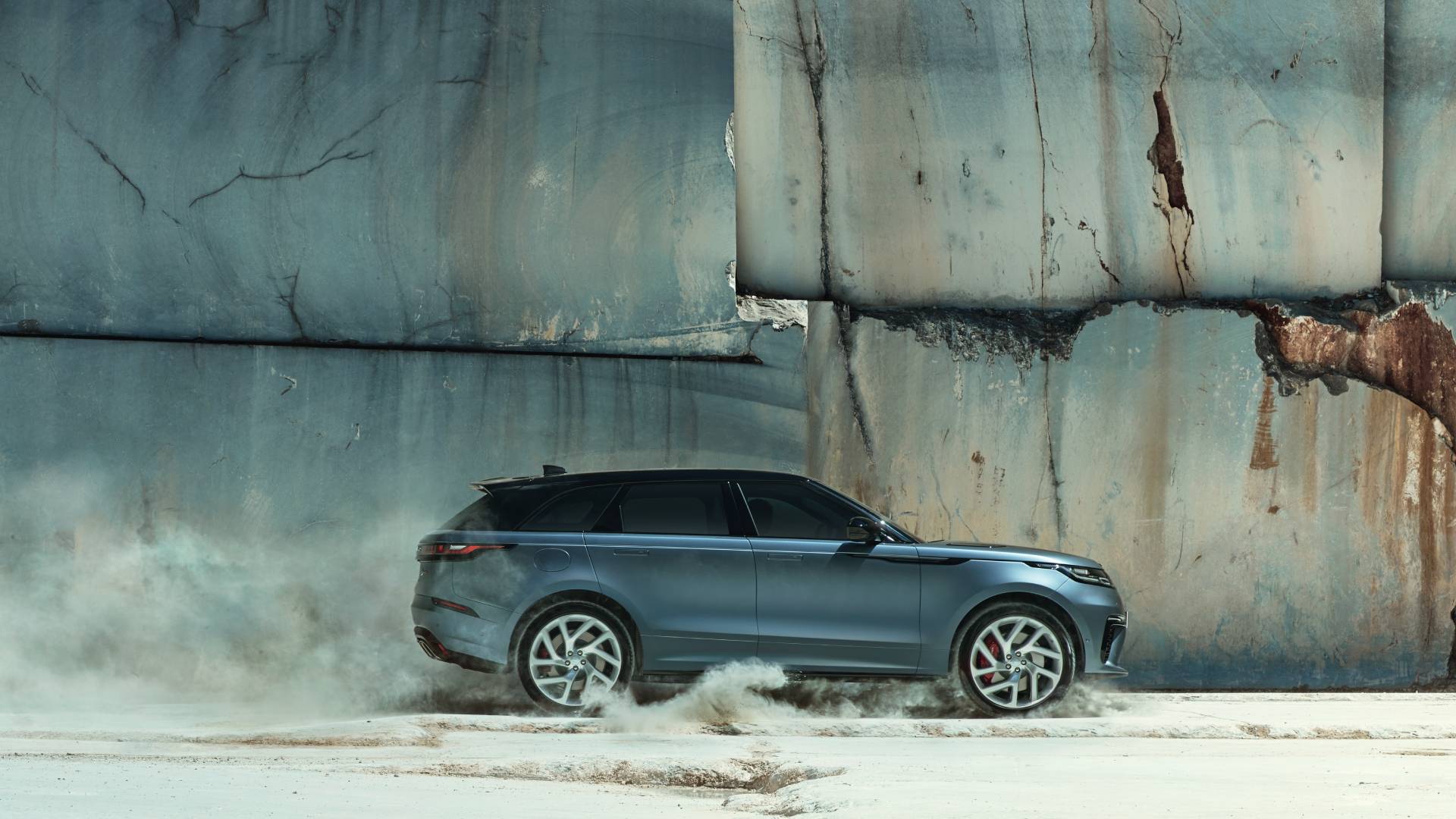 Buy Land Rover on PCP from Charles Hurst