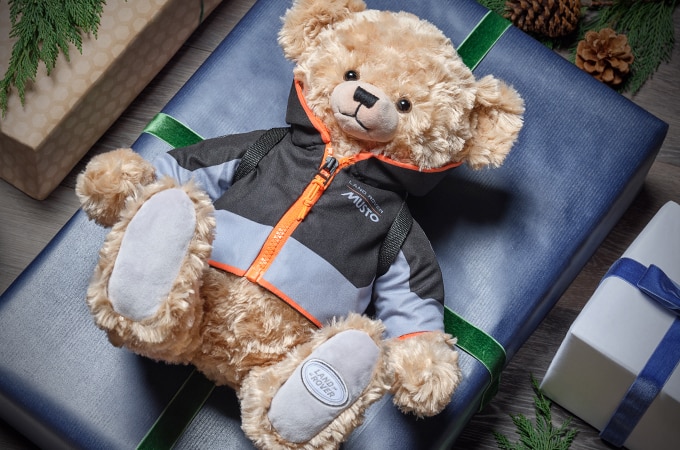 Land Rover Content Card 680X450px Gifts For Kids Bear